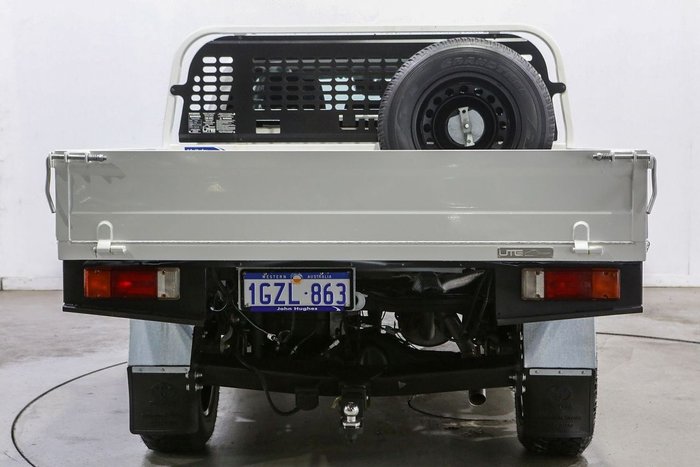 2020 Toyota Hilux SR