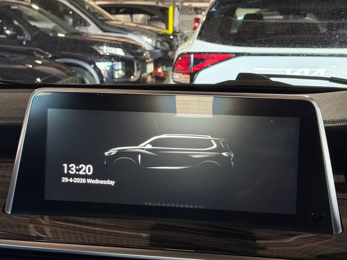 2022 LDV D90 Executive