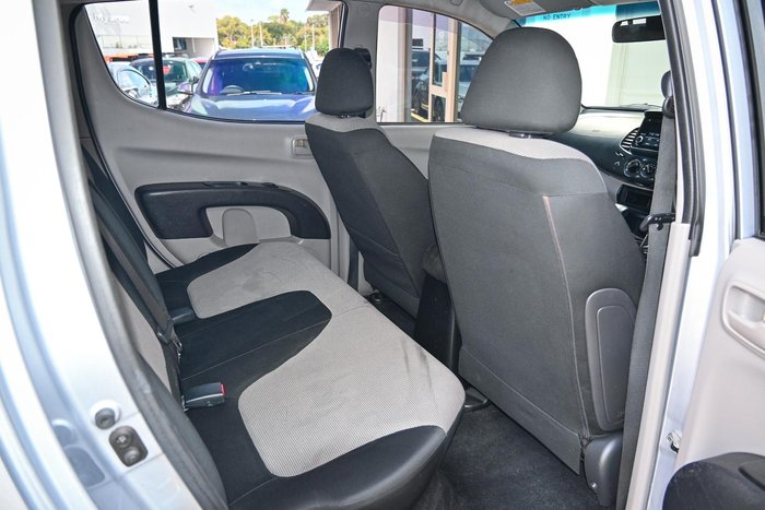 2014 Mitsubishi Triton GLX