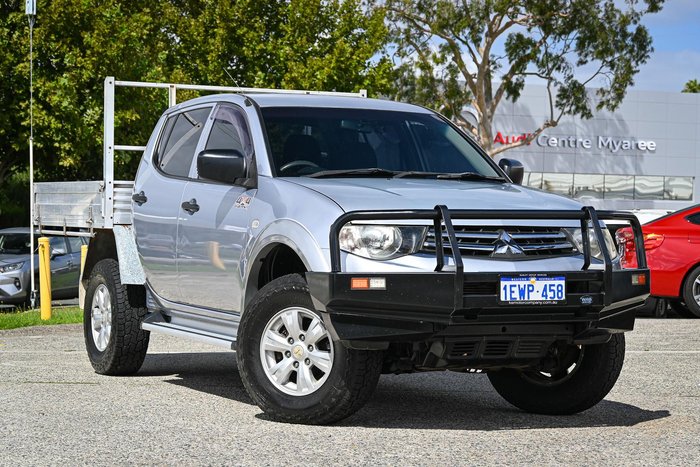 2014 Mitsubishi Triton GLX