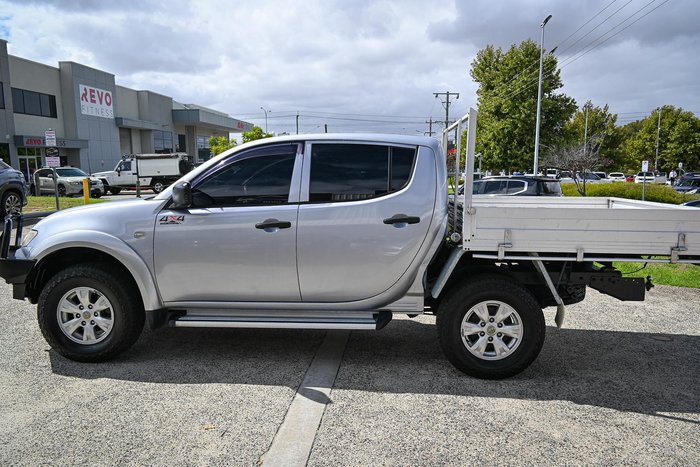 2014 Mitsubishi Triton GLX