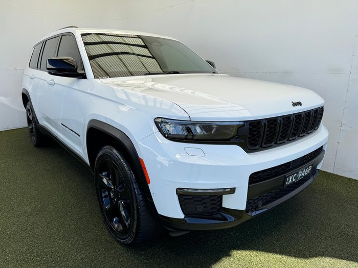 2022 Jeep Grand Cherokee L Night Eagle