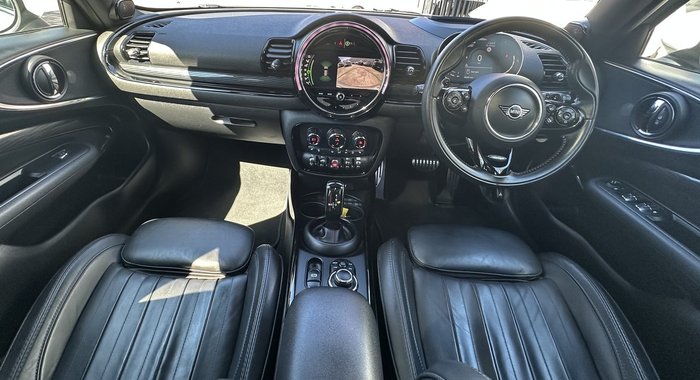 2021 MINI Clubman John Cooper Works Classic