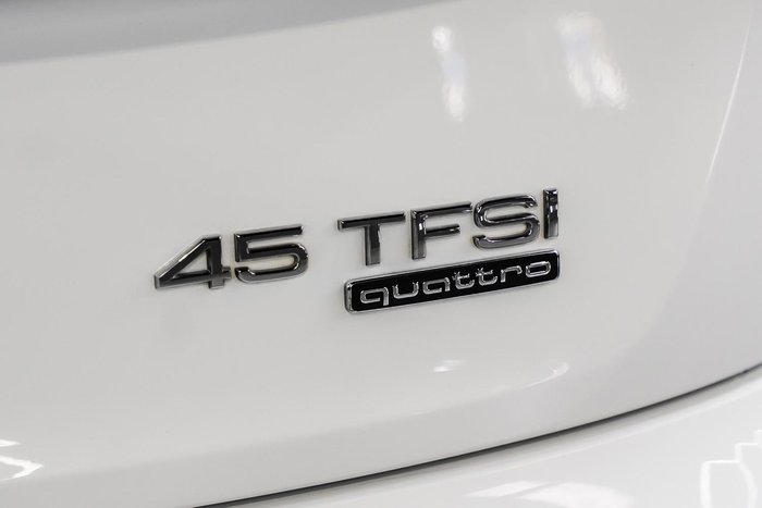 2024 Audi Q5 45 TFSI Sport