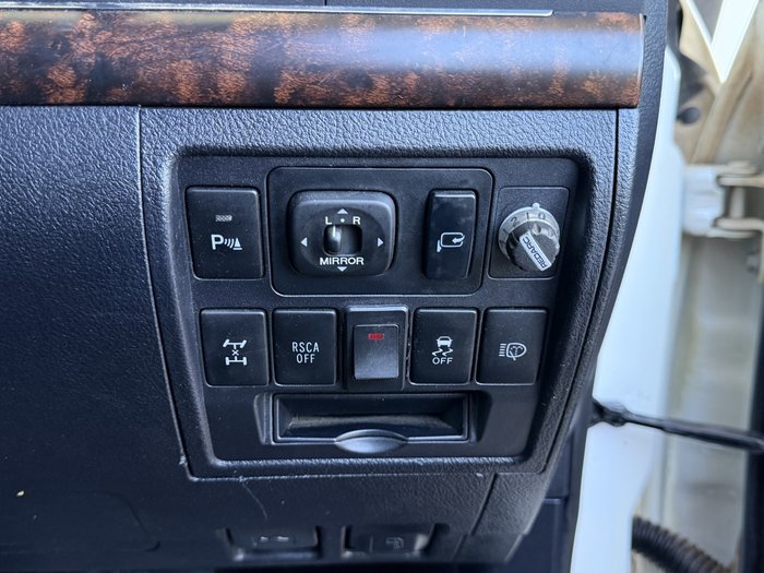 2012 Toyota Landcruiser VX