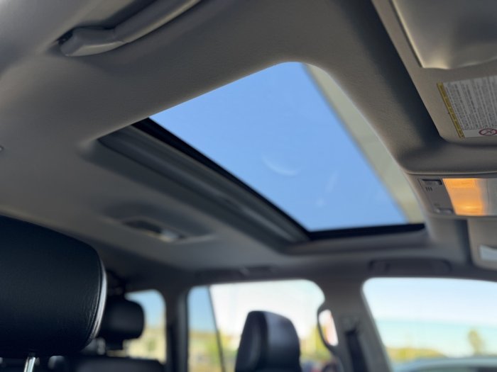 2012 Toyota Landcruiser VX