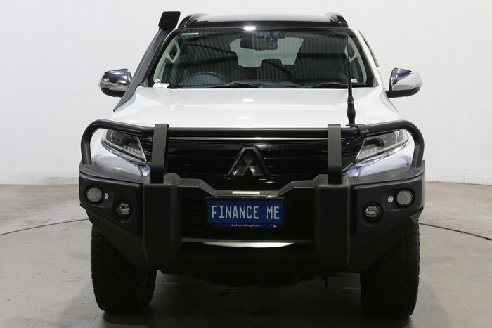 2022 Mitsubishi Pajero Sport GSR