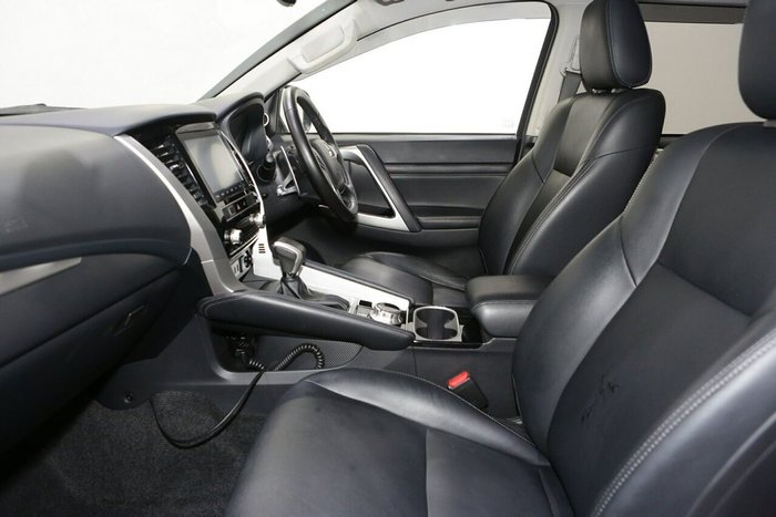 2022 Mitsubishi Pajero Sport GSR