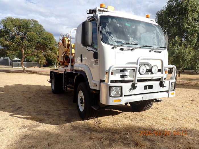 2012 Isuzu F Series FTS 800 WHITE