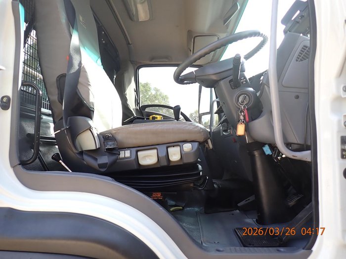 2012 Isuzu F Series FTS 800 WHITE