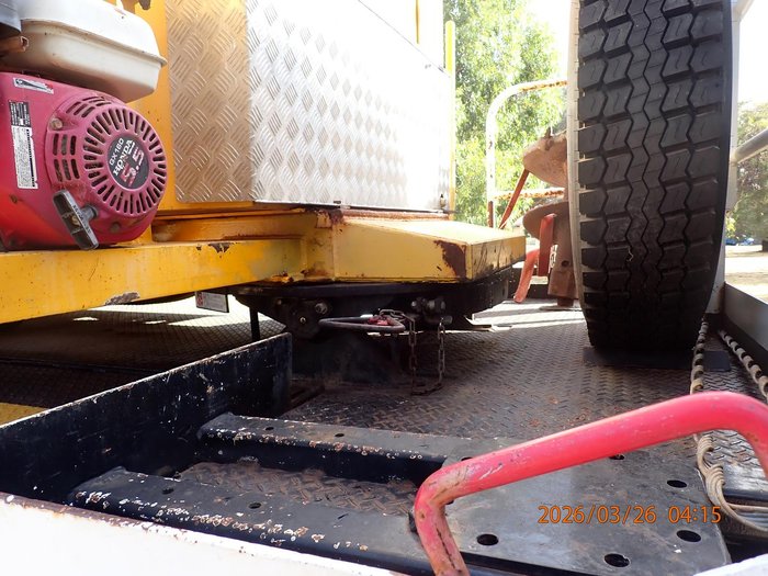 2012 Isuzu F Series FTS 800 WHITE