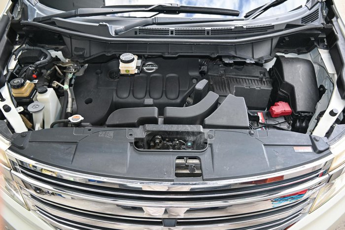 2012 Nissan Elgrand Rider Black Line