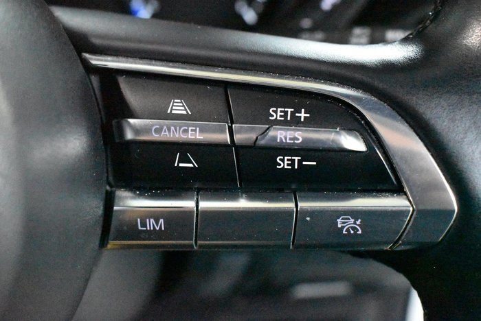 2022 Mazda MX-30 G20e Evolve