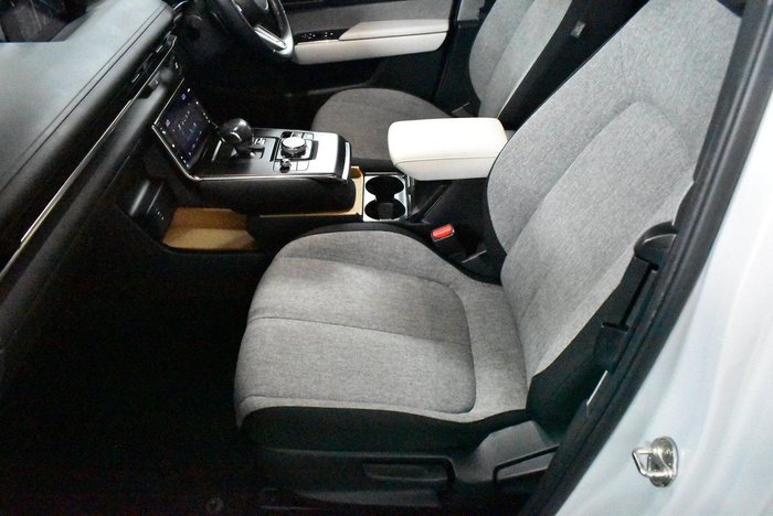 2022 Mazda MX-30 G20e Evolve