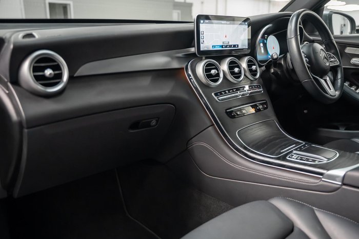 2020 Mercedes-Benz GLC-Class GLC200