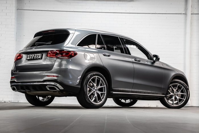 2020 Mercedes-Benz GLC-Class GLC200