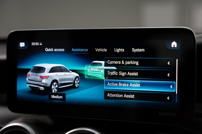 2020 Mercedes-Benz GLC-Class GLC200