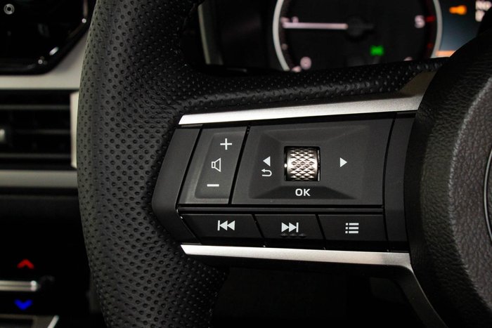 2025 Mitsubishi Triton GLS