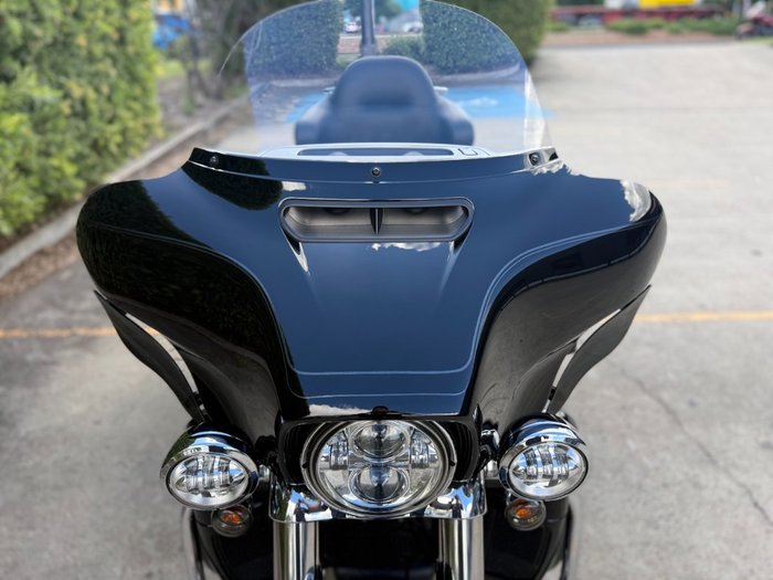 2022 HARLEY-DAVIDSON FLHTCUTG TRI GLIDE U/CLC 114