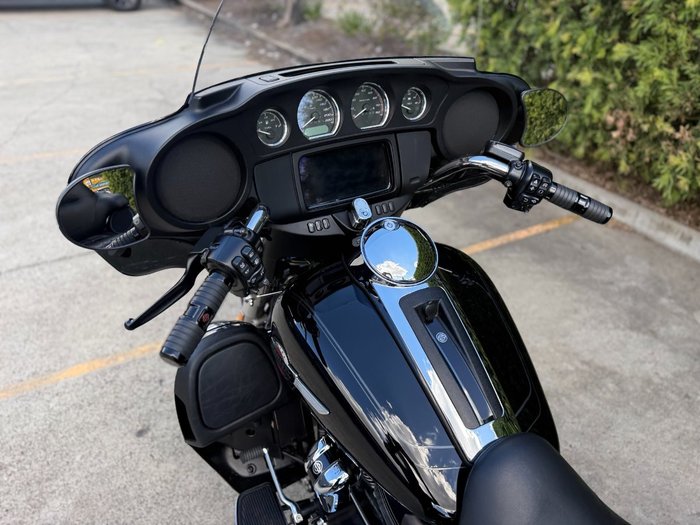 2022 HARLEY-DAVIDSON FLHTCUTG TRI GLIDE U/CLC 114