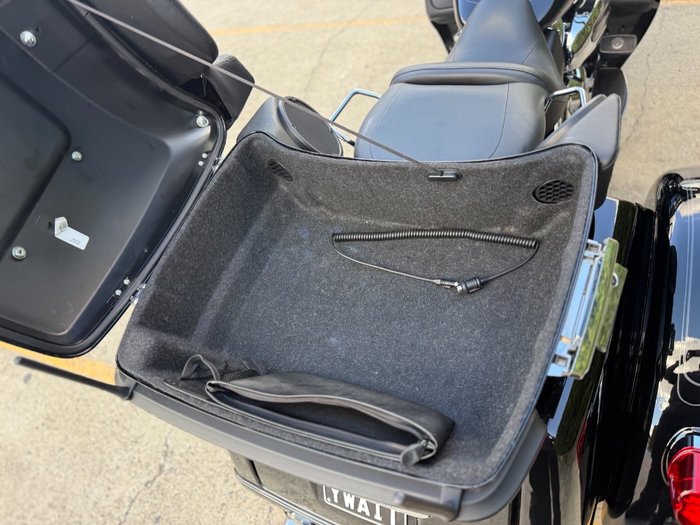 2022 HARLEY-DAVIDSON FLHTCUTG TRI GLIDE U/CLC 114