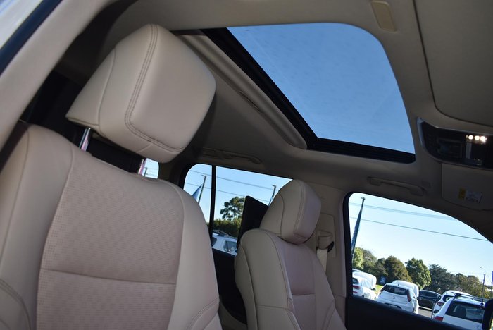 2024 Toyota Landcruiser Sahara