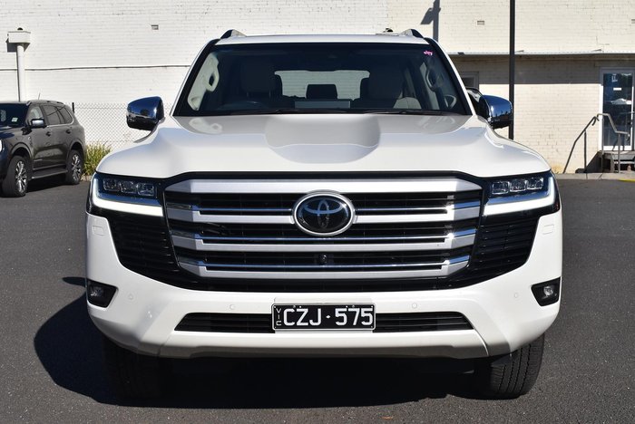 2024 Toyota Landcruiser Sahara