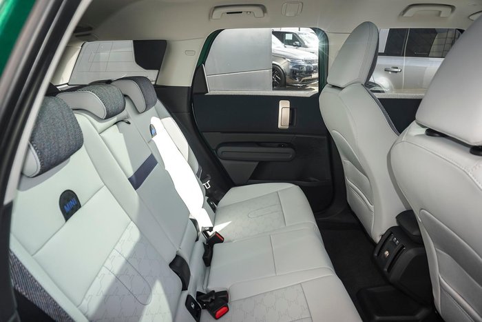 2024 MINI Countryman E Classic