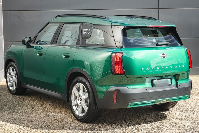 2024 MINI Countryman E Classic