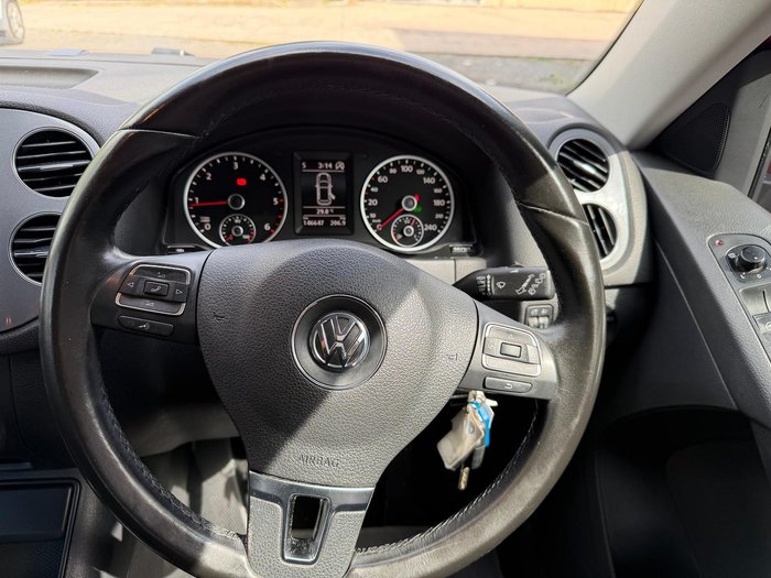 2011 Volkswagen Tiguan 103TDI 5N MY11 Four Wheel Drive Titanium Beige