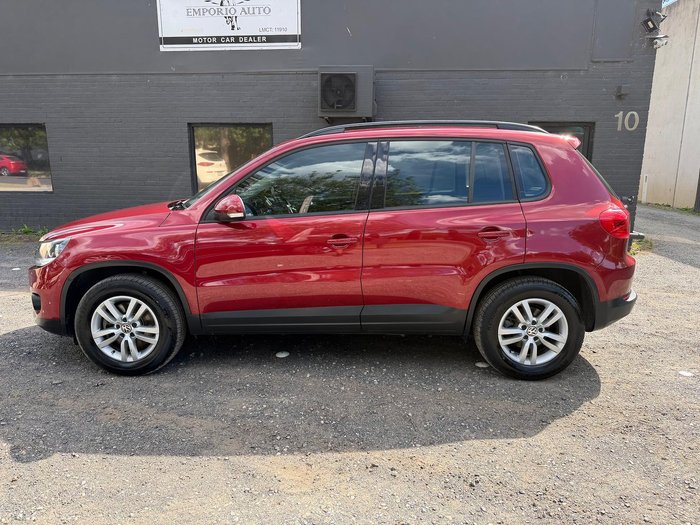 2011 Volkswagen Tiguan 103TDI 5N MY11 Four Wheel Drive Titanium Beige