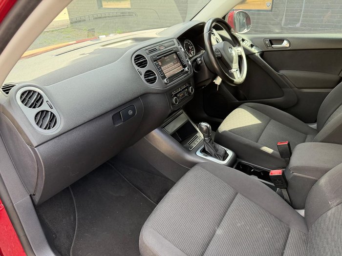 2011 Volkswagen Tiguan 103TDI 5N MY11 Four Wheel Drive Titanium Beige