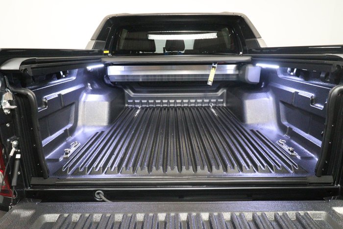 2025 Mitsubishi Triton GSR