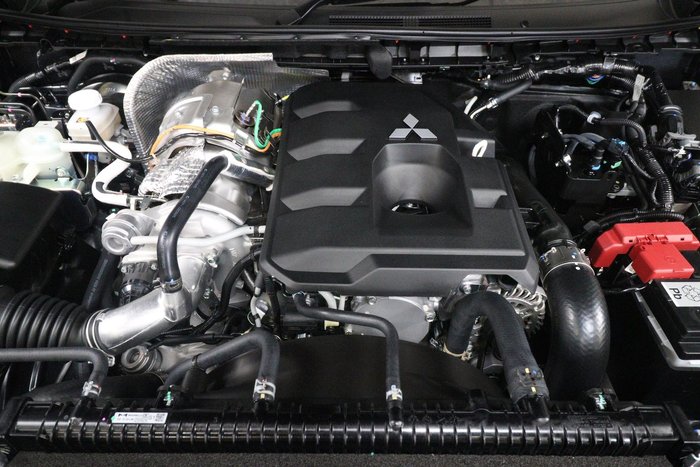 2025 Mitsubishi Triton GSR