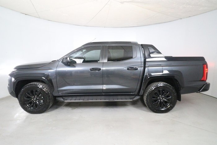 2025 Mitsubishi Triton GSR