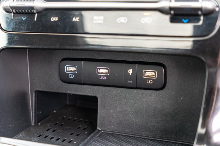 2021 Kia Carnival Platinum