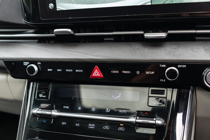 2021 Kia Carnival Platinum KA4 MY21 SILVER