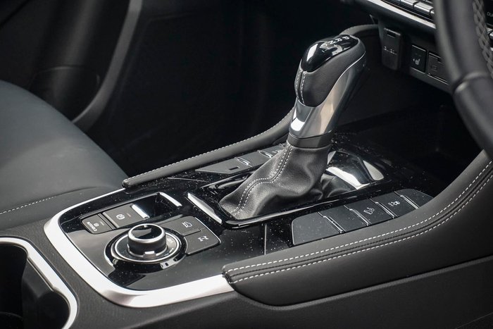 2025 Isuzu MU-X LS-T