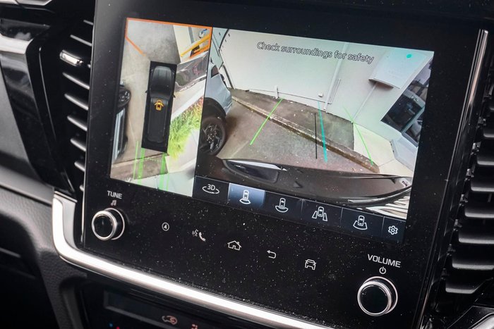 2025 Isuzu MU-X LS-T