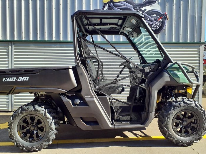 2026 Can-Am Defender DPS HD9 Defender Green