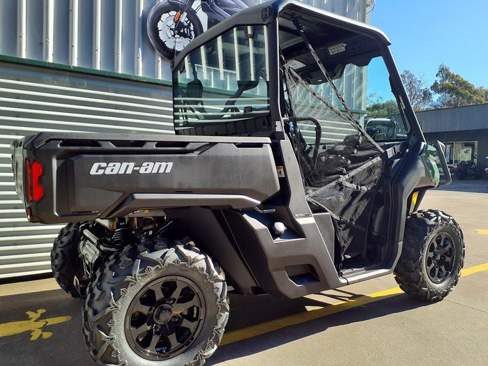 2026 Can-Am Defender DPS HD9 Defender Green