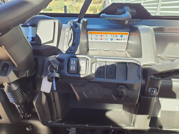 2026 Can-Am Defender DPS HD9 Defender Green