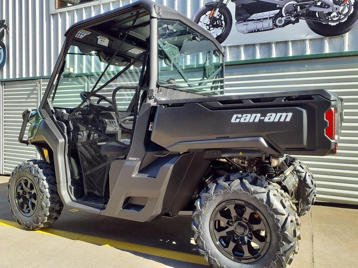 2026 Can-Am Defender DPS HD9 Defender Green