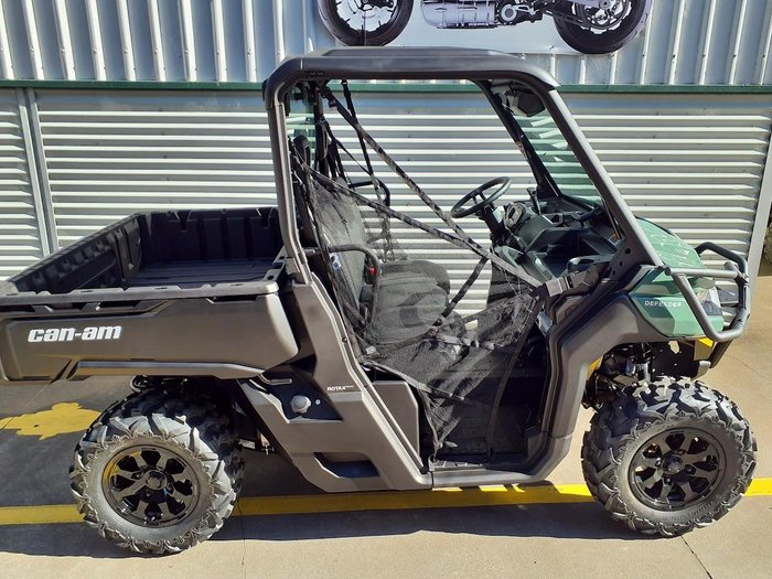 2026 Can-Am Defender DPS HD9 Defender Green