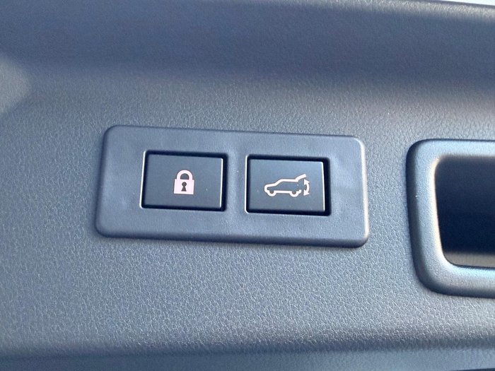 2025 Subaru Forester Touring S6 MY26 AWD Crystal White