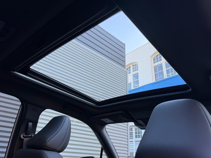 2025 Subaru Forester Touring S6 MY26 AWD Crystal White