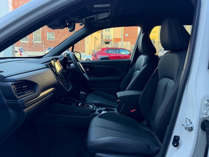 2025 Subaru Forester Touring S6 MY26 AWD Crystal White