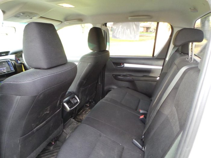 2019 Toyota Hilux SR5