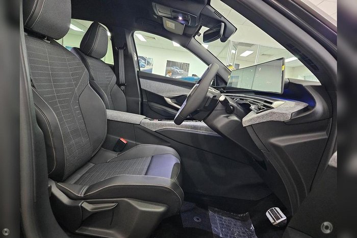 2024 Peugeot 3008 Allure Hybrid