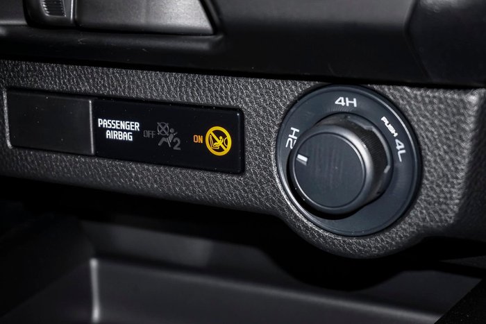 2025 Isuzu D-MAX X-RIDER